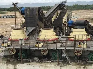 Projeto de britagem de granito de 450 t/h no Camboja
