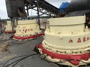 Projeto de britagem de granito de 450 t/h no Camboja