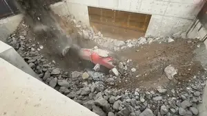 Britador giratório hidráulico
